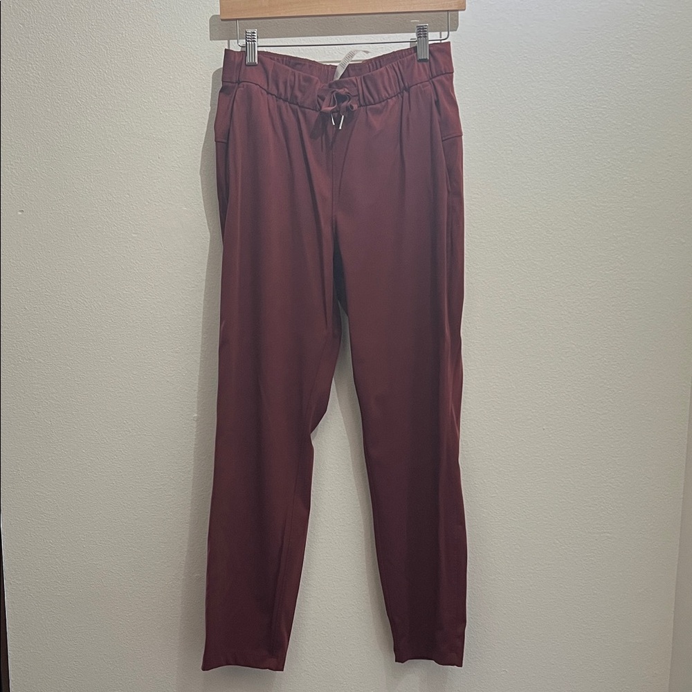 //CRZ YOGA// Maroon Jogger Pants